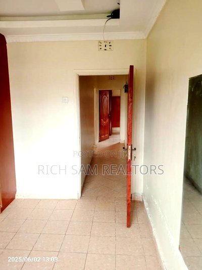 3bdrm House in Kiamunyi, Menengai West for rent - Image 7