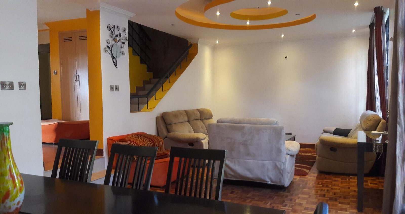 4BR Maisonette with Big Garden & Wooden Floors - Westlands