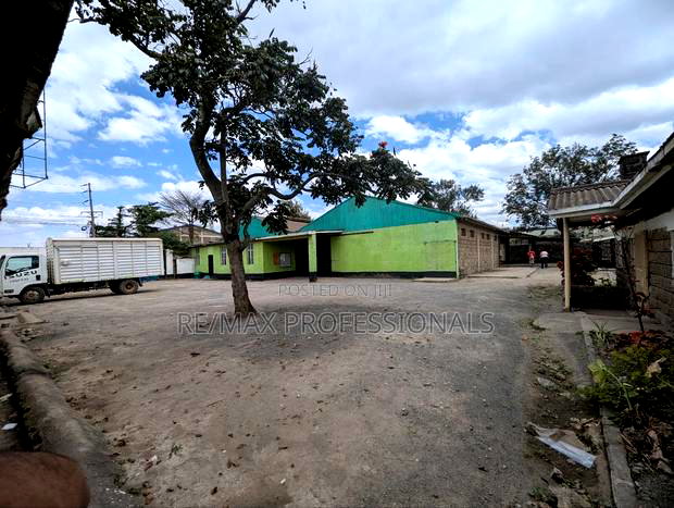 Warehouse Complex to Let in Embakasi
