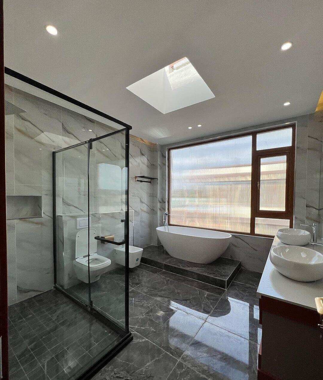 6-Ensuite Townhouse with Lift & Rooftop Terrace - Lavington