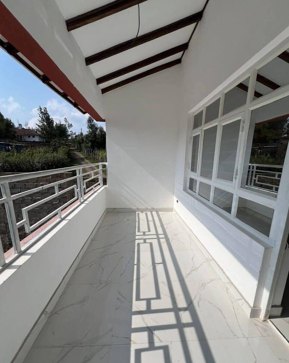 4BR Townhouse with Ngong Hills View & DSQ - Kiserian