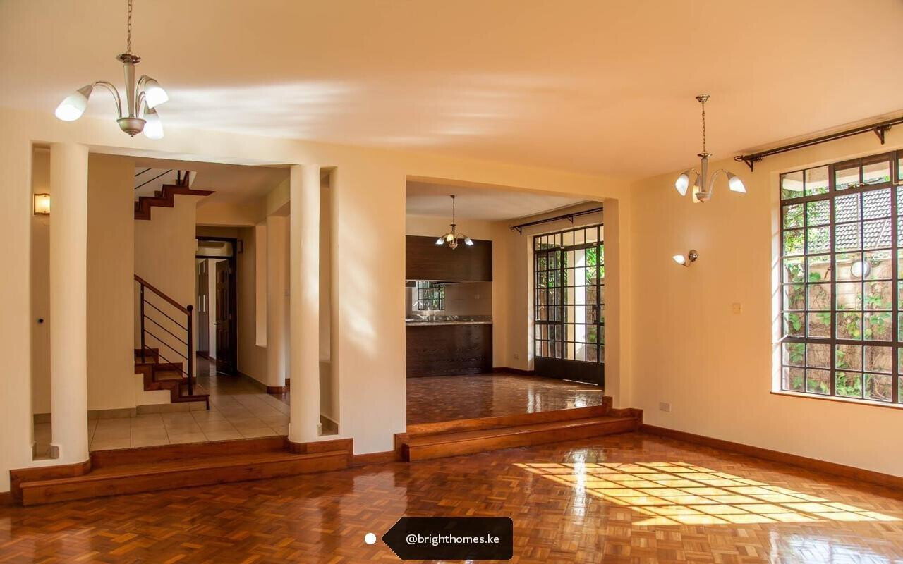 4-Ensuite Townhouse with Fireplace & Private Garden - Lavington