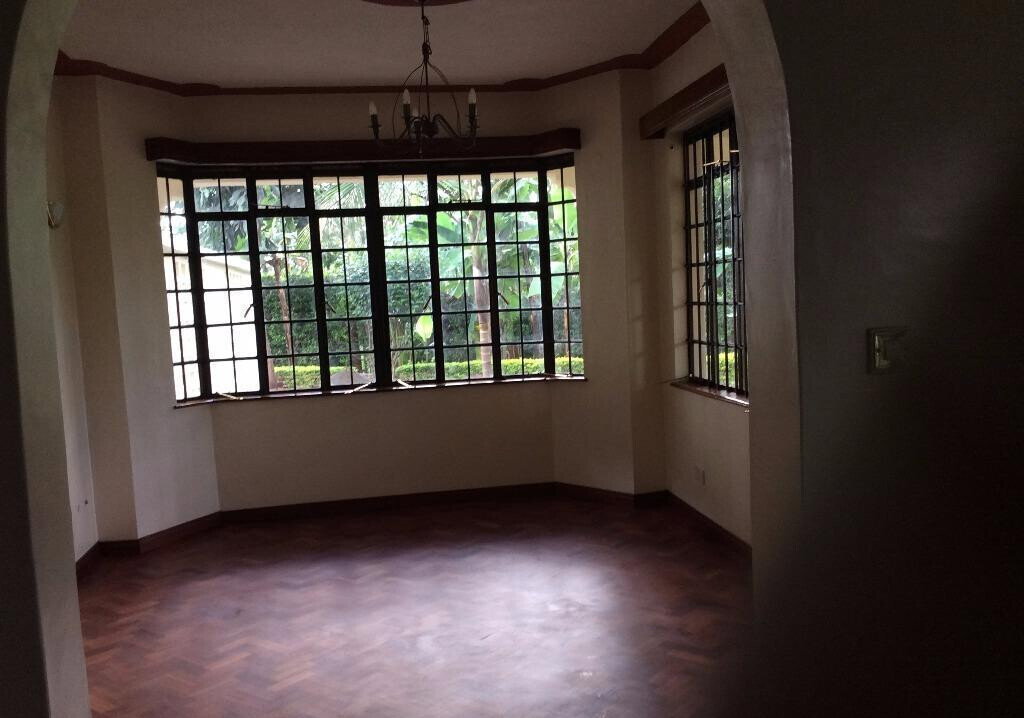 1/8 Acre Haven with 5BR at KSh 320K