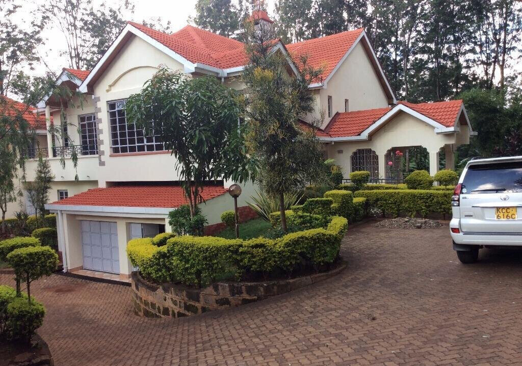 1/8 Acre Haven with 5BR at KSh 320K