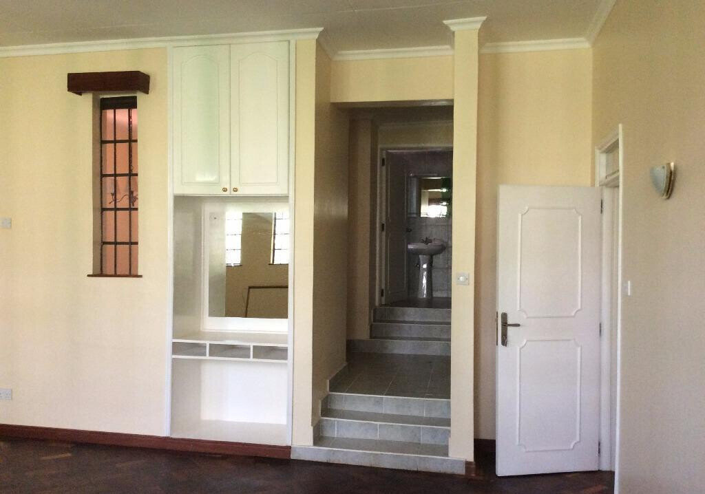 1/8 Acre Haven with 5BR at KSh 320K