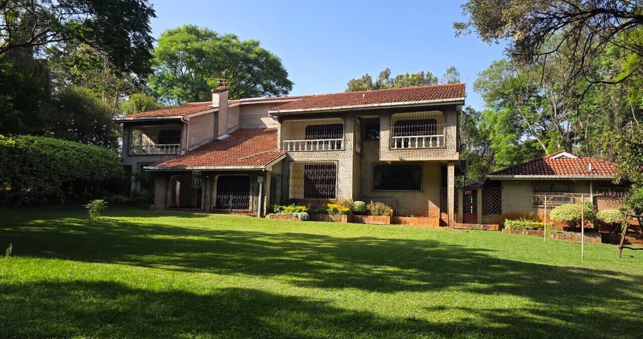 1 Acre Garden Home in Karen