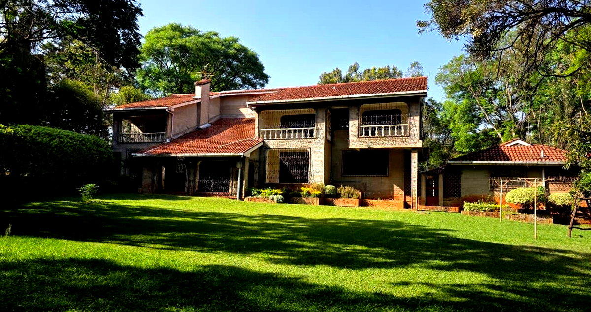 1 Acre Garden Home in Karen