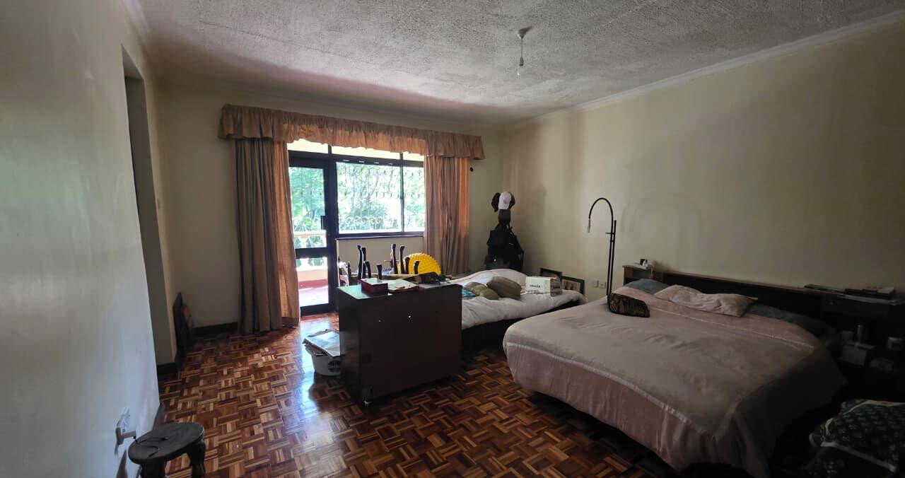 1 Acre Garden Home in Karen