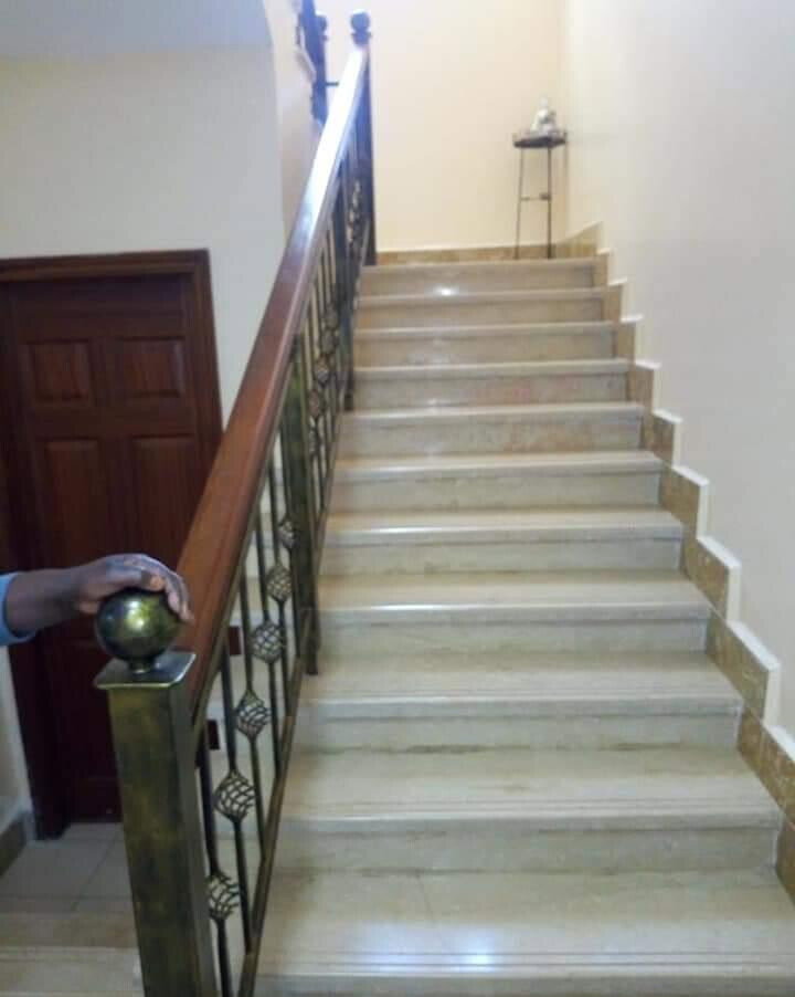 6-Bed Townhouse with Gazebo & Servant Quarter - Lavington