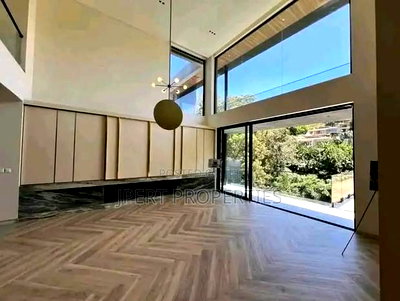 5bdrm Maisonette in Kitisuru for sale - Image 2