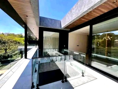 5bdrm Maisonette in Kitisuru for sale - Image 8