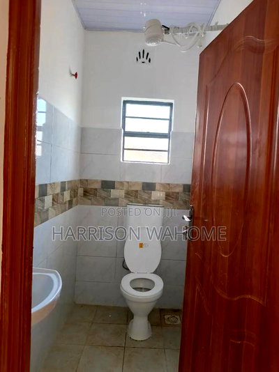 3bdrm Bungalow in Nkoroi for sale - Image 16