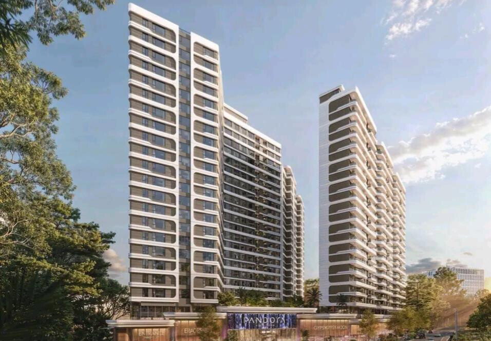 4 Ensuite Bedrooms with DSQ & Pool - Westlands