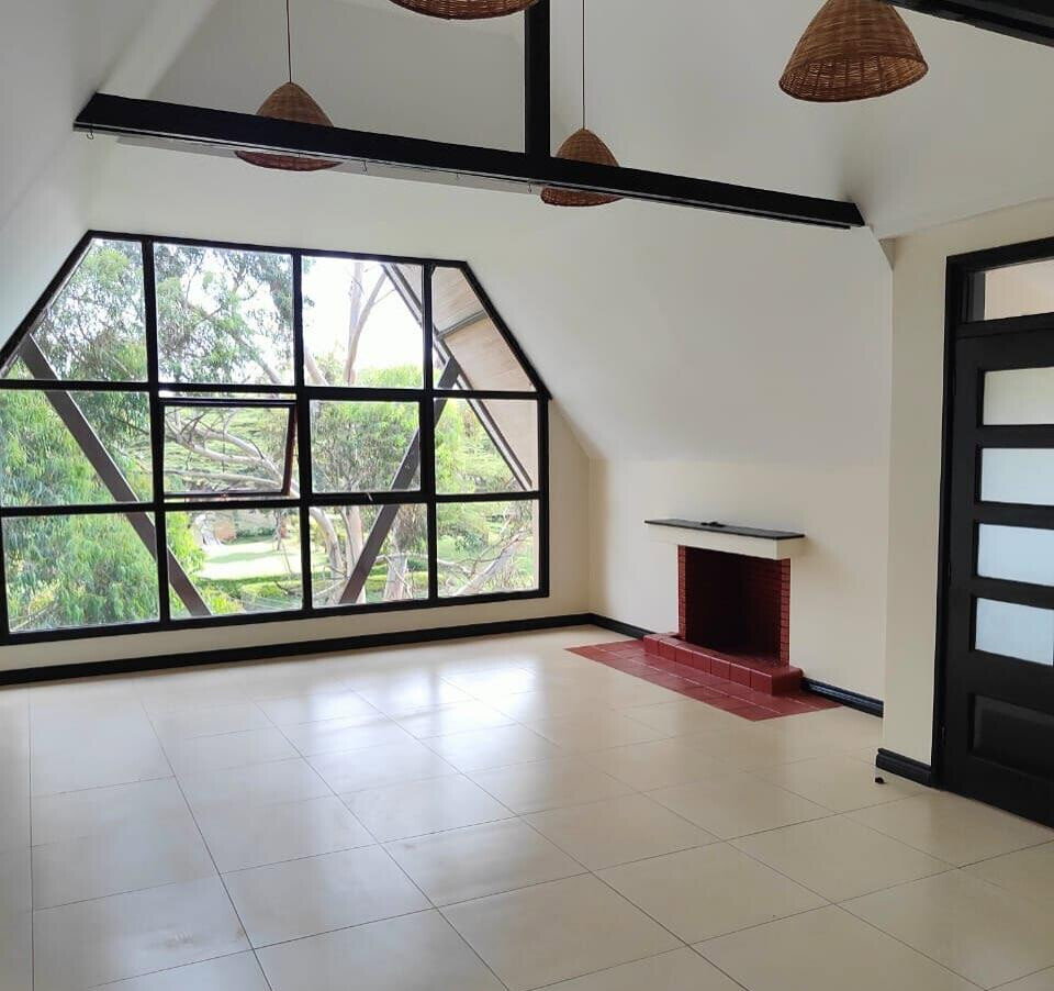 5-Ensuite Villa with Man-Made Dam & Clubhouse – Karen Gated Community