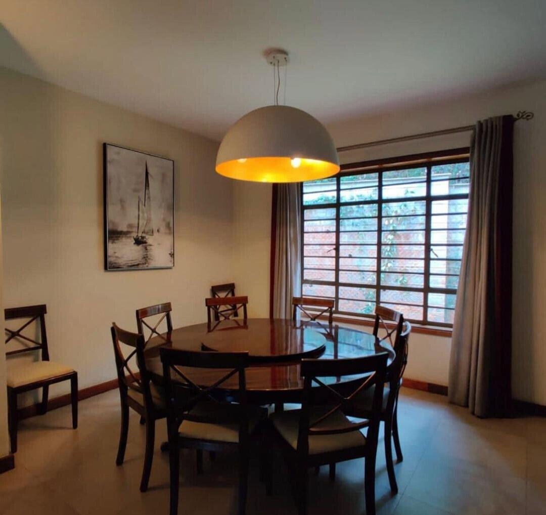 5-Ensuite Townhouse with DSQ & Private Garden - Westlands
