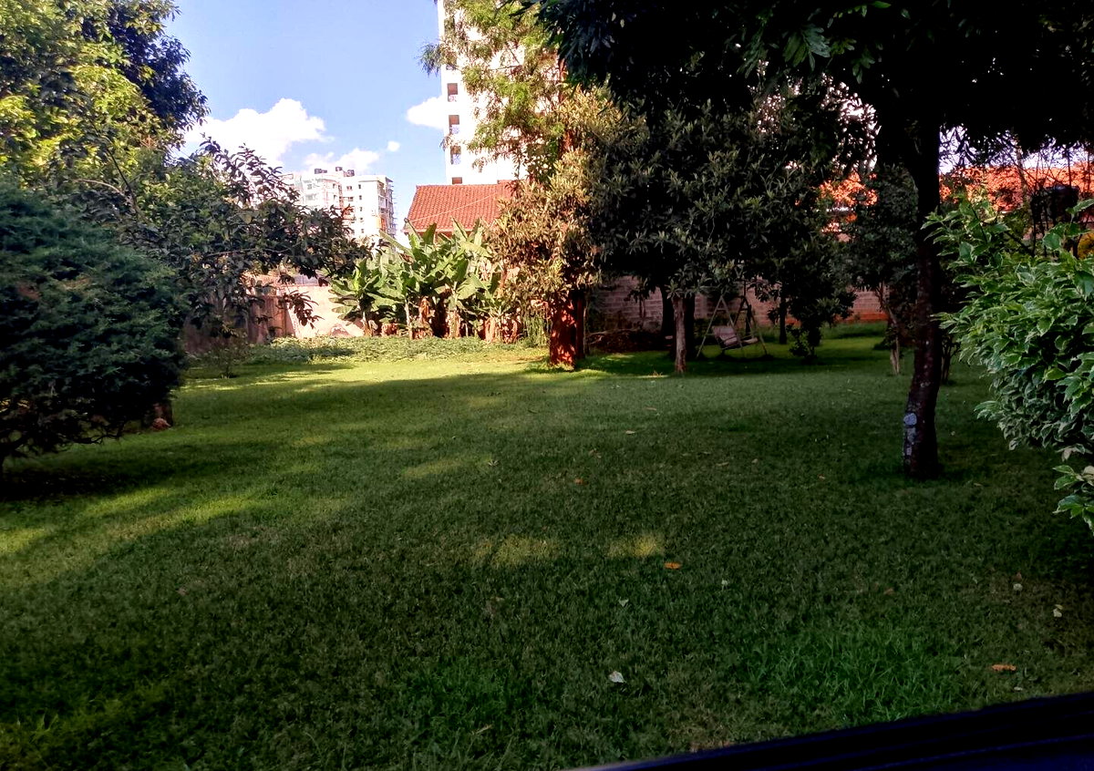 3/4 Acre Kileleshwa Plot with Garden