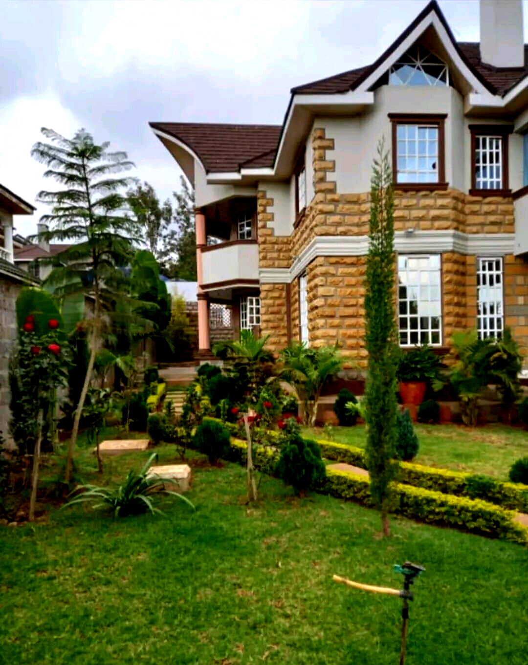 5BR All-Ensuite Townhouse with Gym & BBQ Area - Membley, Thika