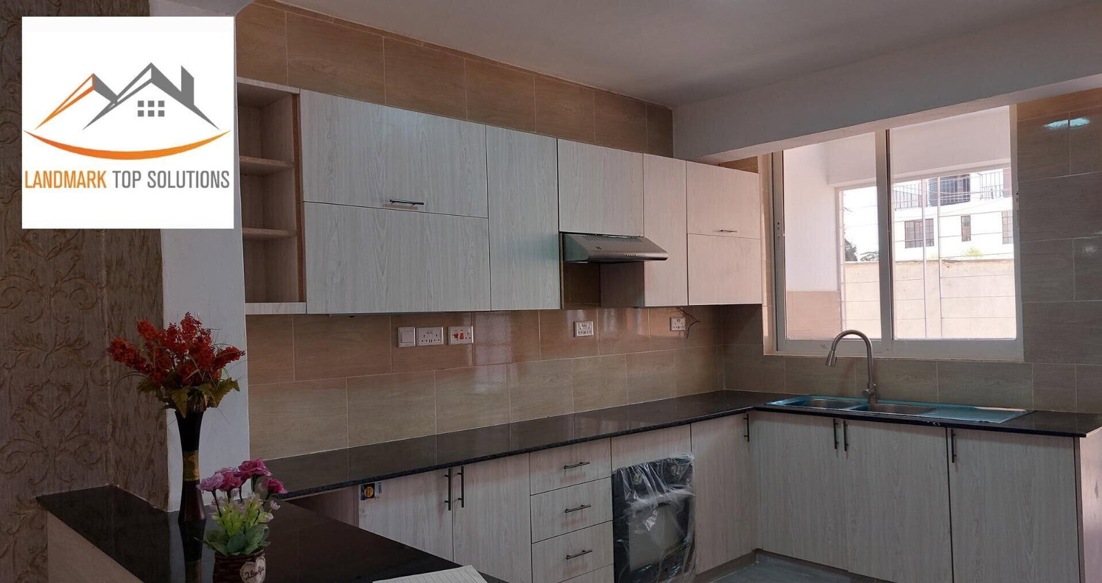 4 En-Suite Townhouse with Rooftop Terrace & DSQ - Syokimau