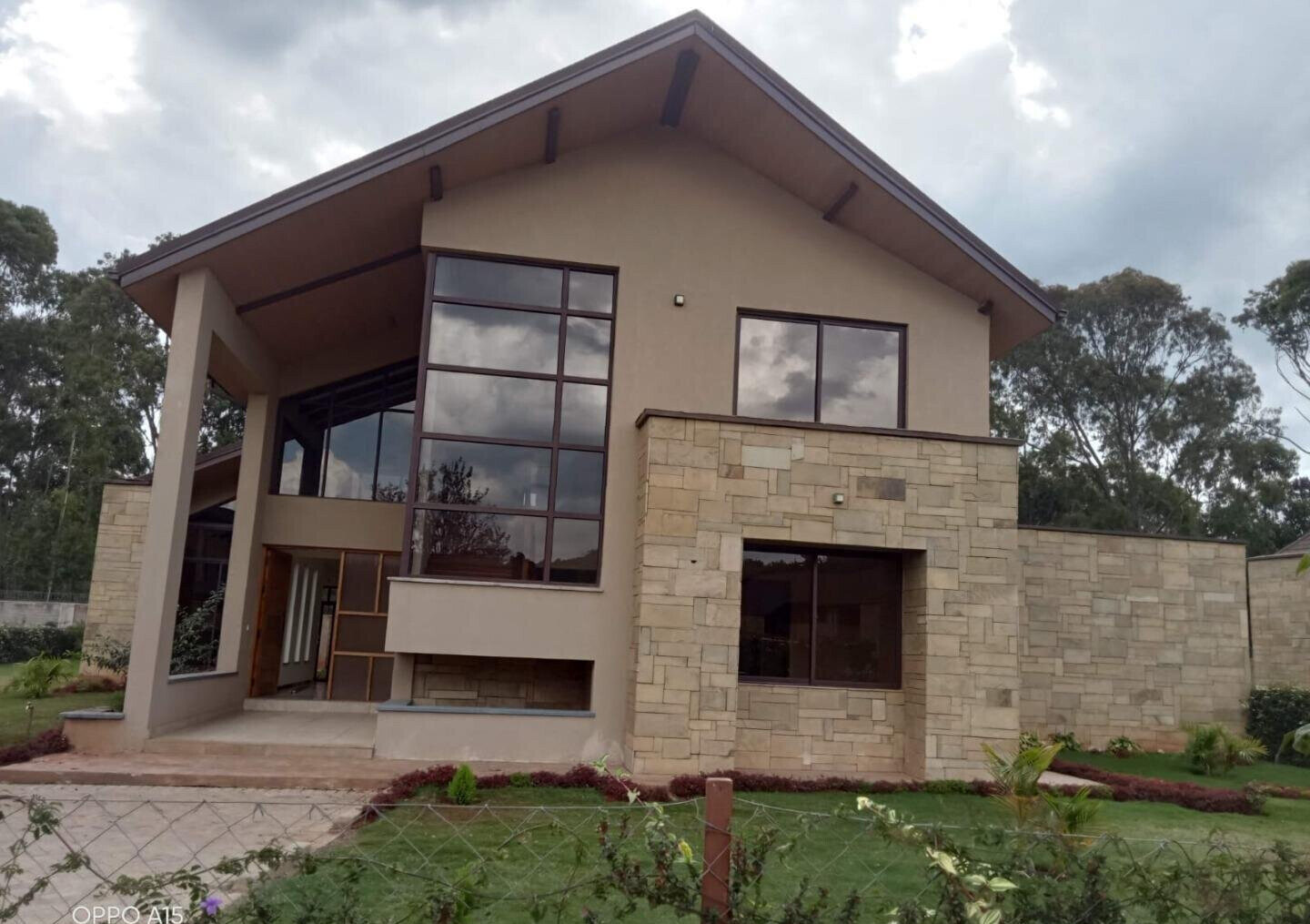 5-Ensuite Townhouse on Half-Acre in Gated Karen – KES 75M