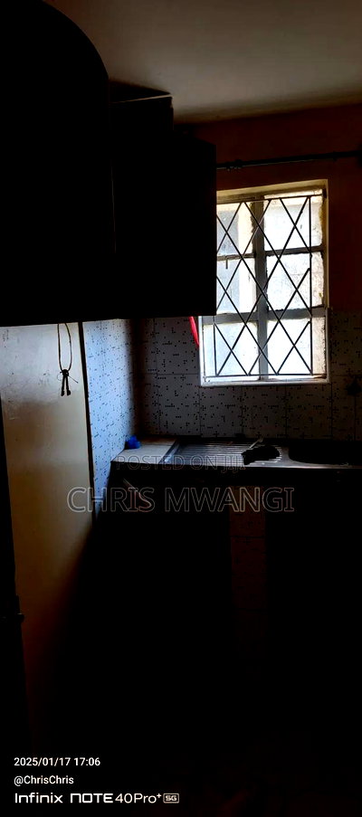 1bdrm Block of Flats in Zimmerman Street for sale - Image 7