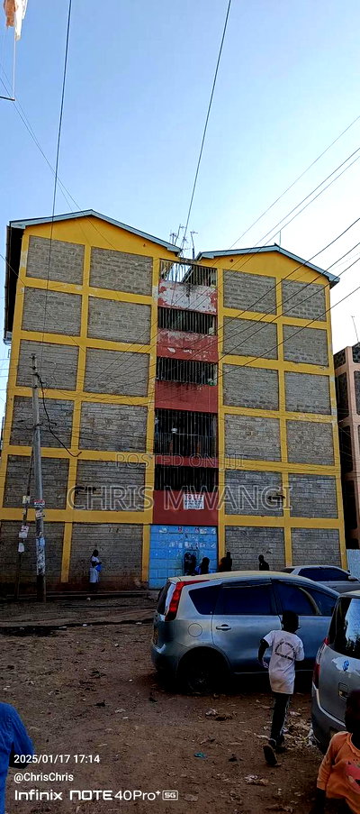 1bdrm Block of Flats in Zimmerman Street for sale - Image 2