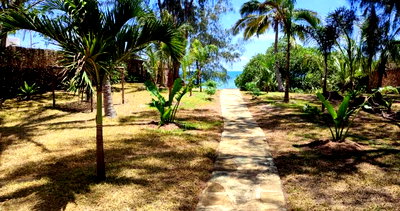 KSh 120M Sea Front Property with Garden