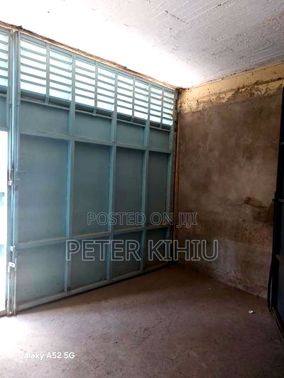 Godown to Let 3000sqft on Road A - Image 8