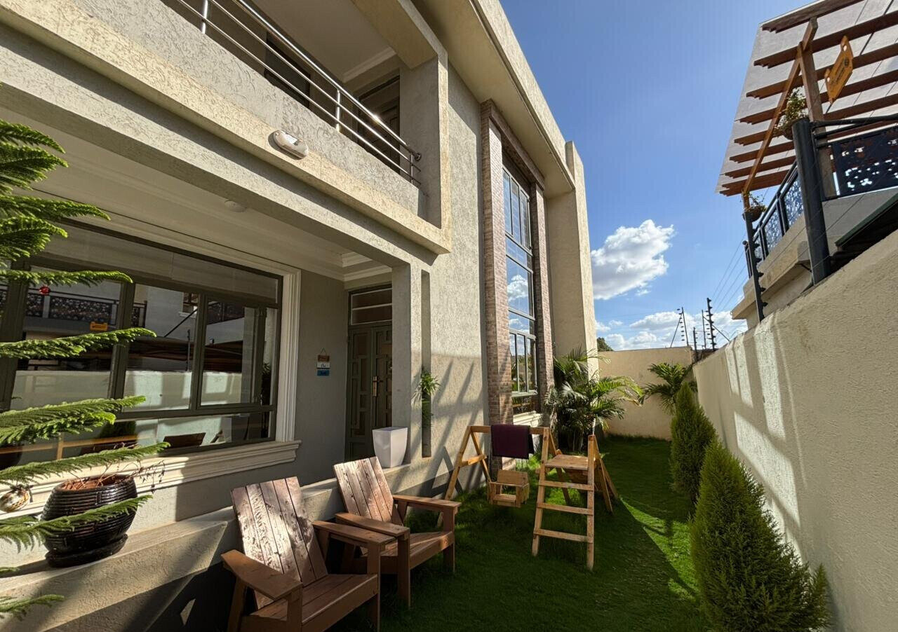 5BR Townhouse with Garden at KSh 150K