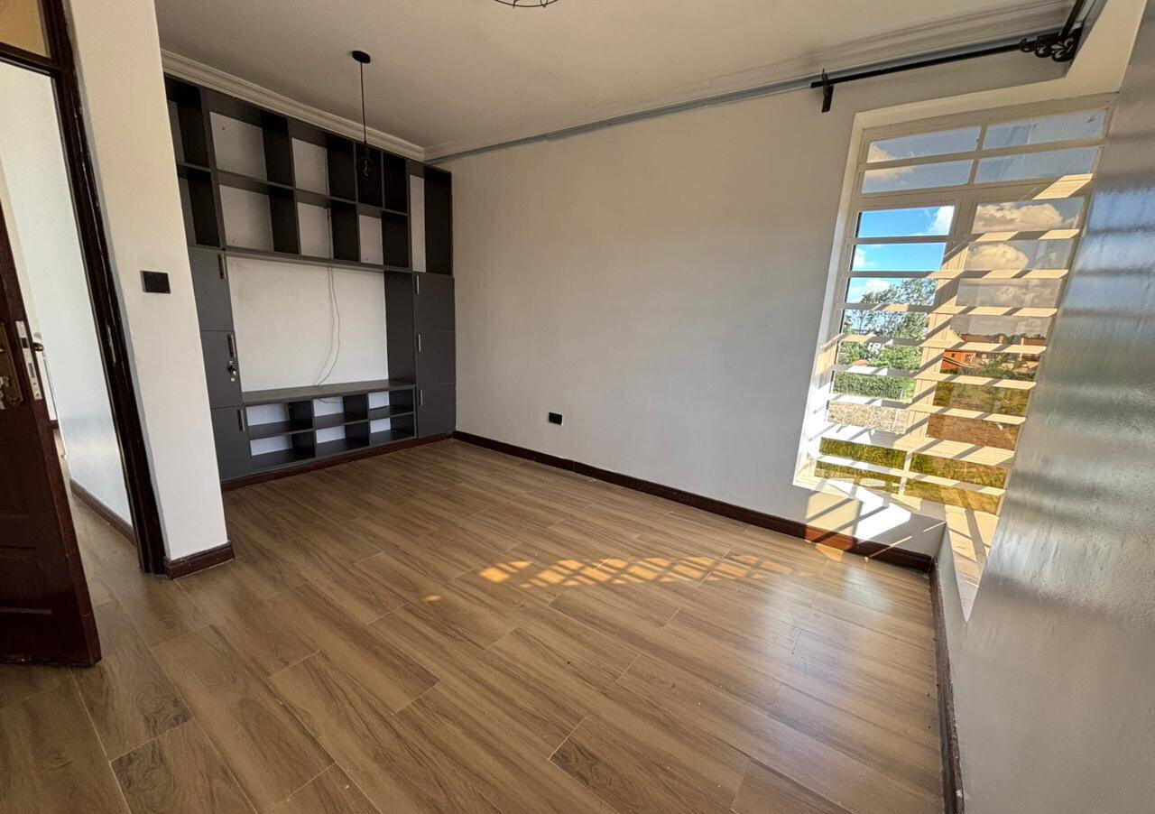 5BR Townhouse with Garden at KSh 150K