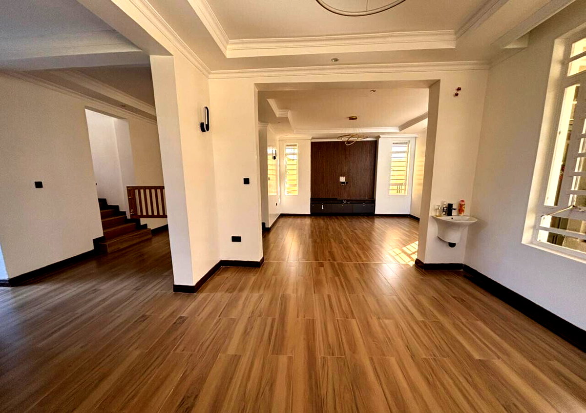 5BR Townhouse with Garden at KSh 150K