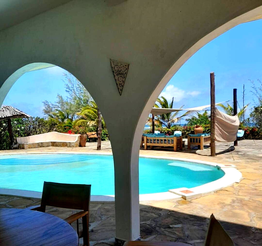 4-Bedroom Beachfront Townhouse on 4 Acres – Watamu