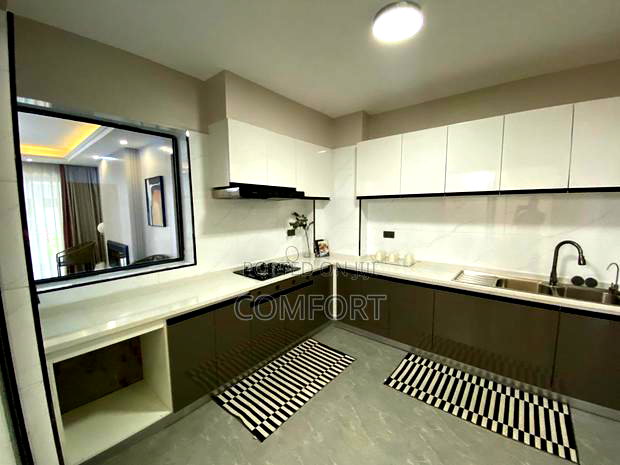 Furnished 4bdrm Apartment in Near Yaya Centre, Kilimani for rent