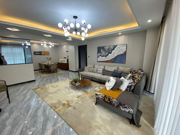 Furnished 4bdrm Apartment in Near Yaya Centre, Kilimani for rent