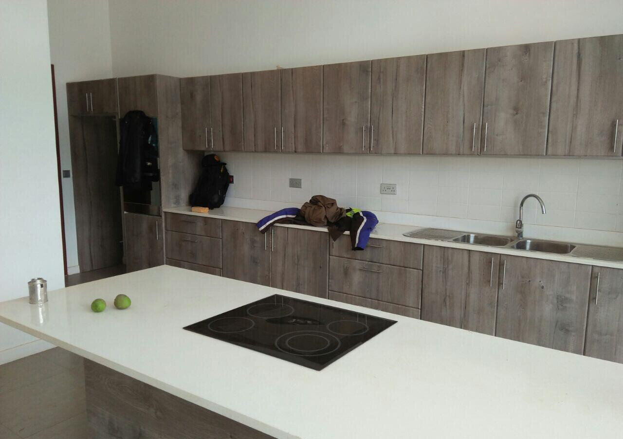 4BR Townhouse with Private Pool & DSQ Kitchen – Kyuna