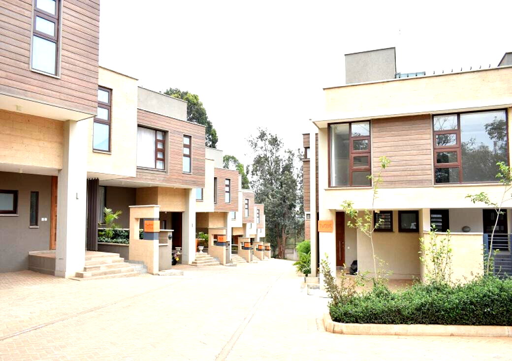 4-Ensuite Townhouse with Rooftop Terrace & Study - Lavington