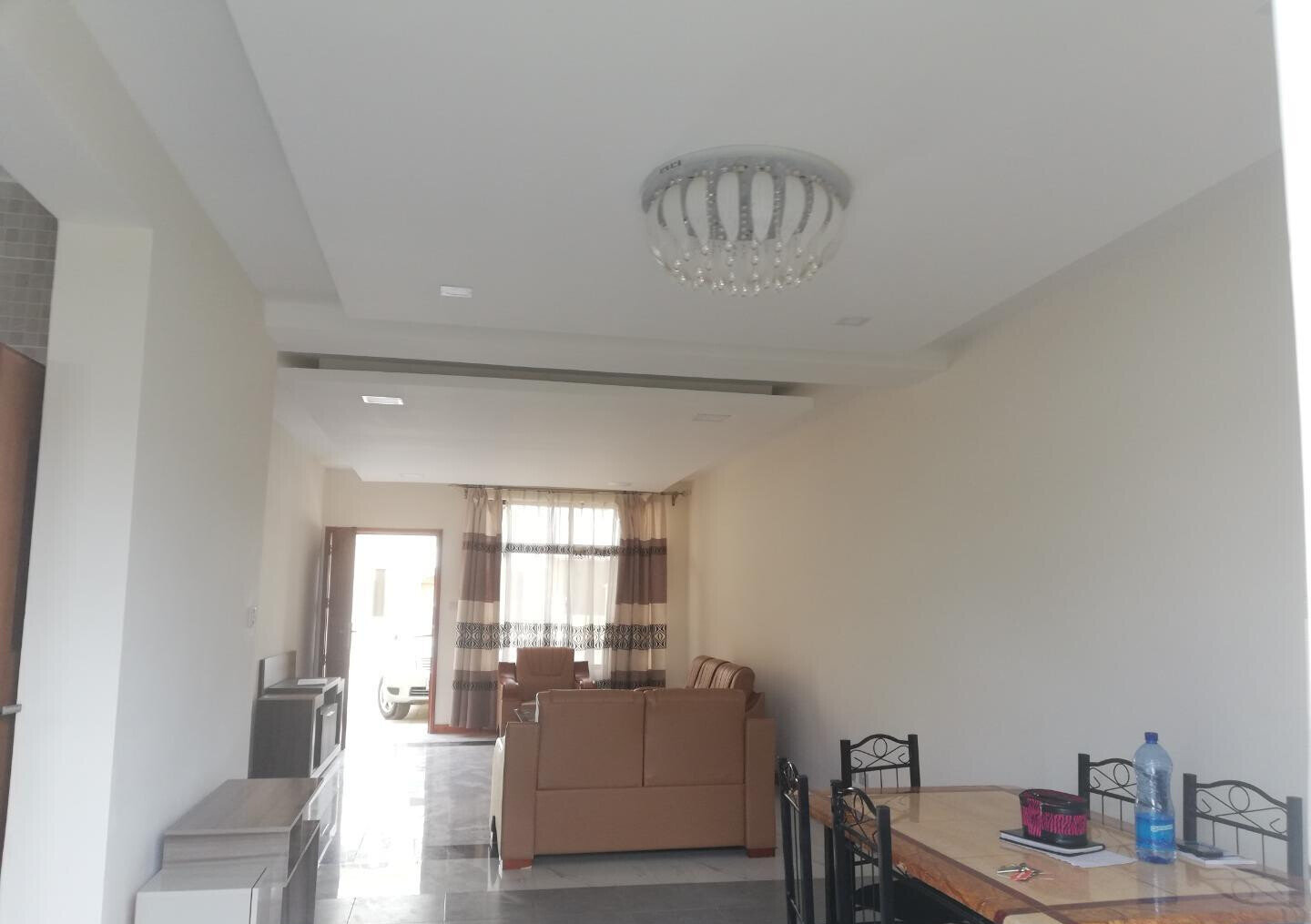 Coastal-Feel 4BR Townhouse with Rooftop Terrace - Syokimau