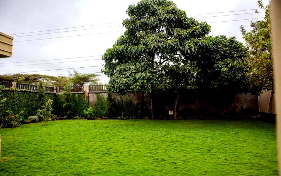 6BR Ultra-Modern Masterpiece with DSQ & Gazebo - Maasai Lodge