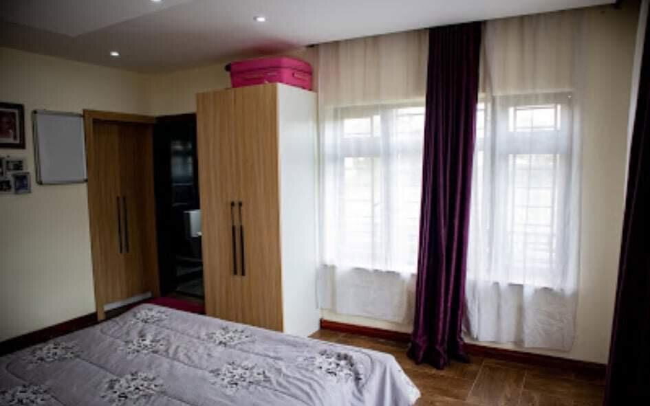 6BR Ultra-Modern Masterpiece with DSQ & Gazebo - Maasai Lodge