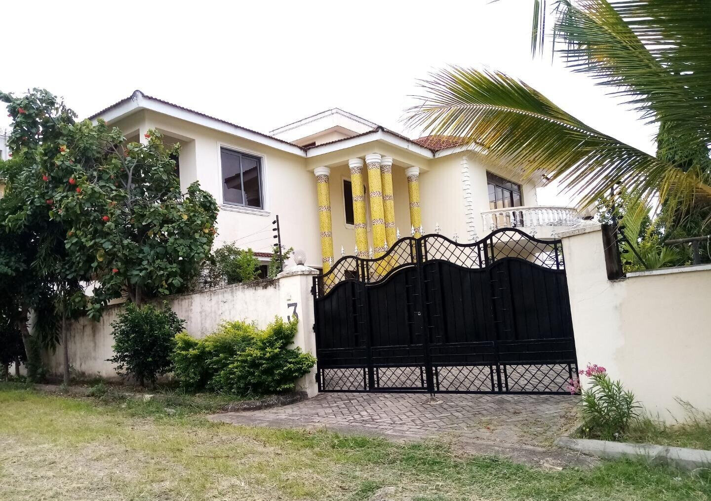 4BR Townhouse in Gated Nyali Community with 24-Hour Security