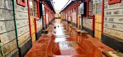 10bdrm Duplex in Kimumu for Sale - Image 2