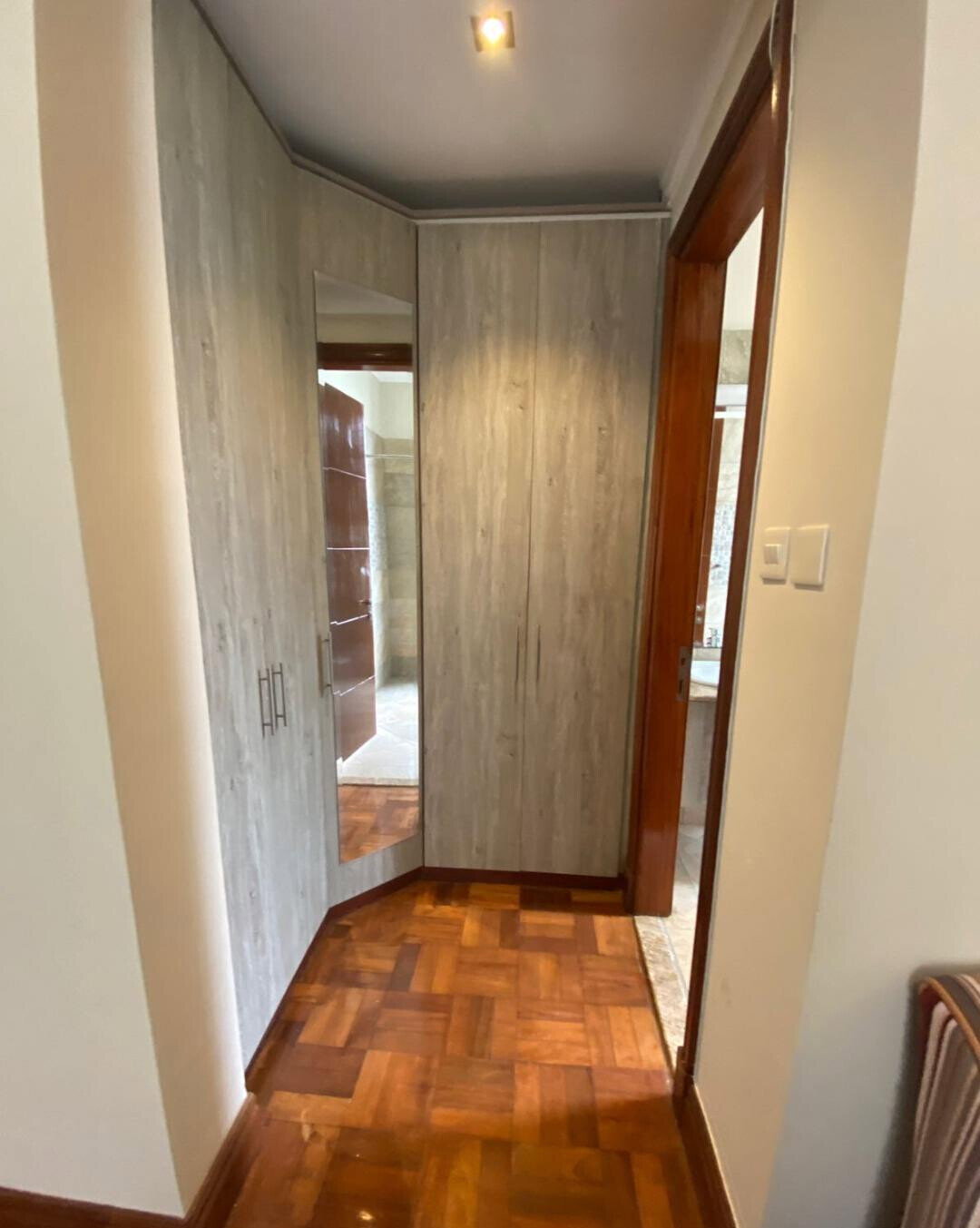 5BR Townhouse with Garden