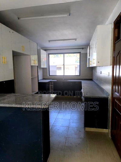 4bdrm Townhouse/Terrace in Lavington for sale - Image 2