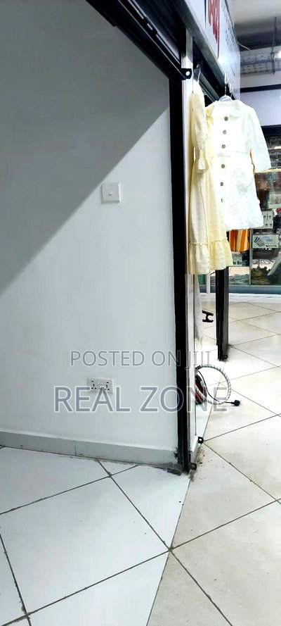 Business Premise to Let in Nairobi Town - Image 2