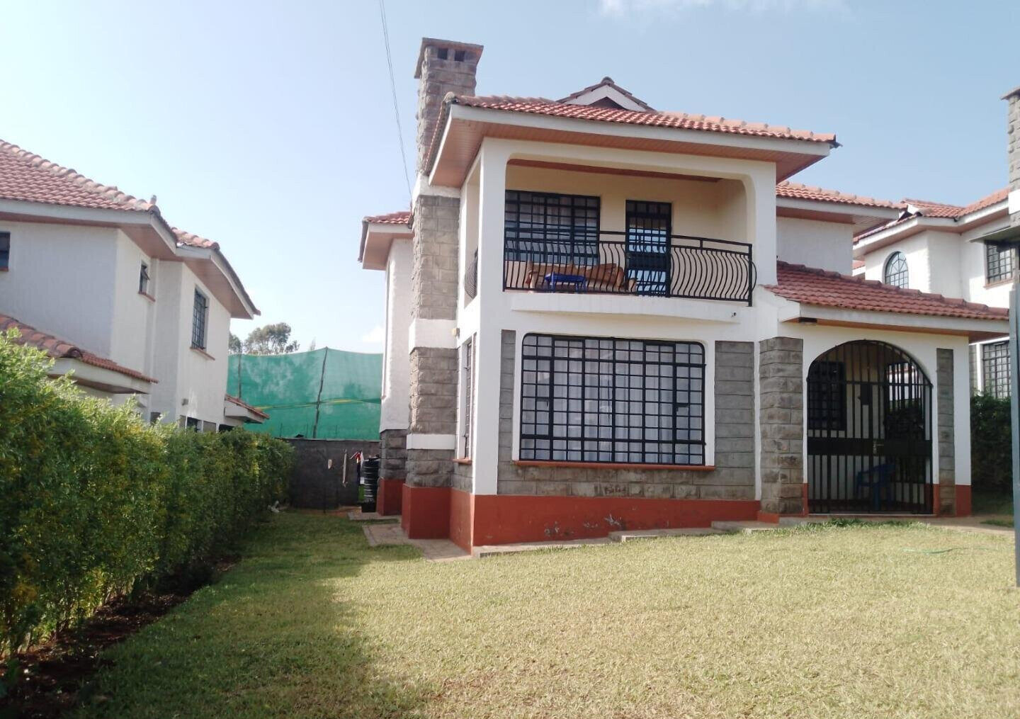 4BR Maisonette with DSQ & Guest Room - Gated Community, Ngong