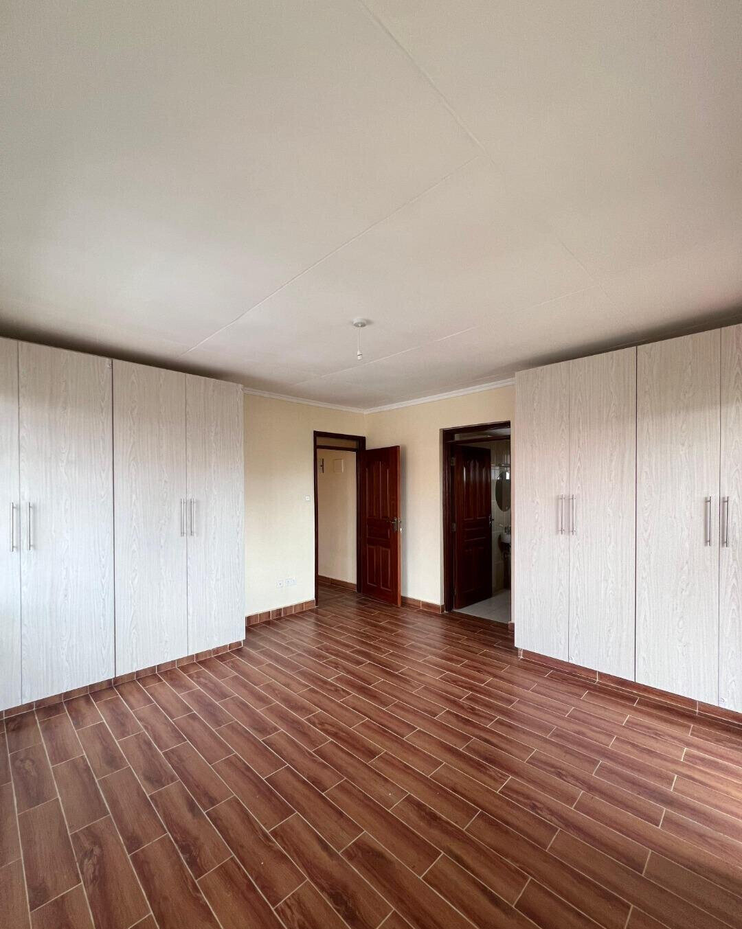 4BR Maisonette with DSQ & Guest Room - Gated Community, Ngong