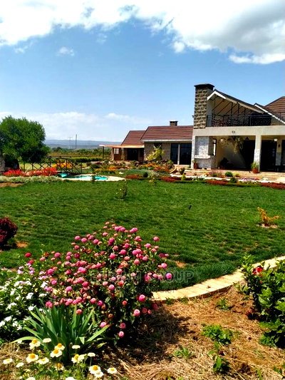 Furnished 4bdrm Bungalow in Inka Homes, HellsGate for Sale - Image 4