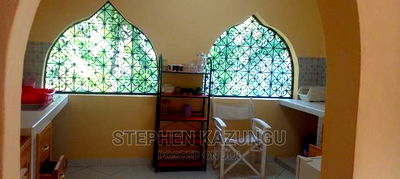 Furnished 2bdrm Bungalow in White House Villa for rent - Image 6