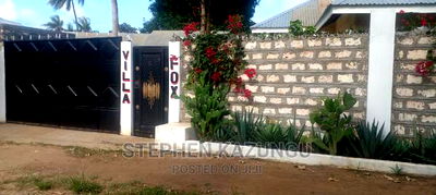 Furnished 2bdrm Bungalow in White House Villa for rent - Image 1