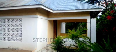 Furnished 2bdrm Bungalow in White House Villa for rent - Image 5