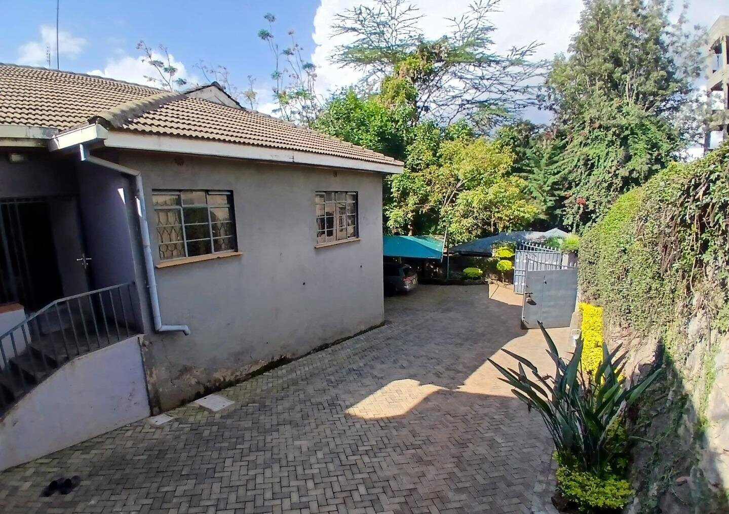 One-Acre Garden Home at KSh 120K